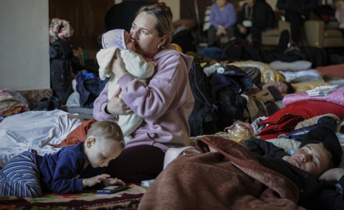 Ukrayna'daki Saldırılarda 176 Çocuk Hayatını Kaybetti