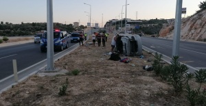 Mersin'de kaza: 1'i ağır 4 yaralı