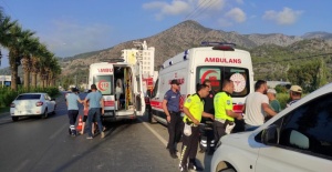 Mersin'de trafik kazası: 1 ölü, 4 yaralı